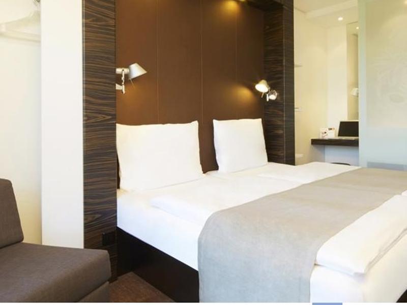 B&B Hotel Berlin-Dreilinden Kleinmachnow Exteriör bild