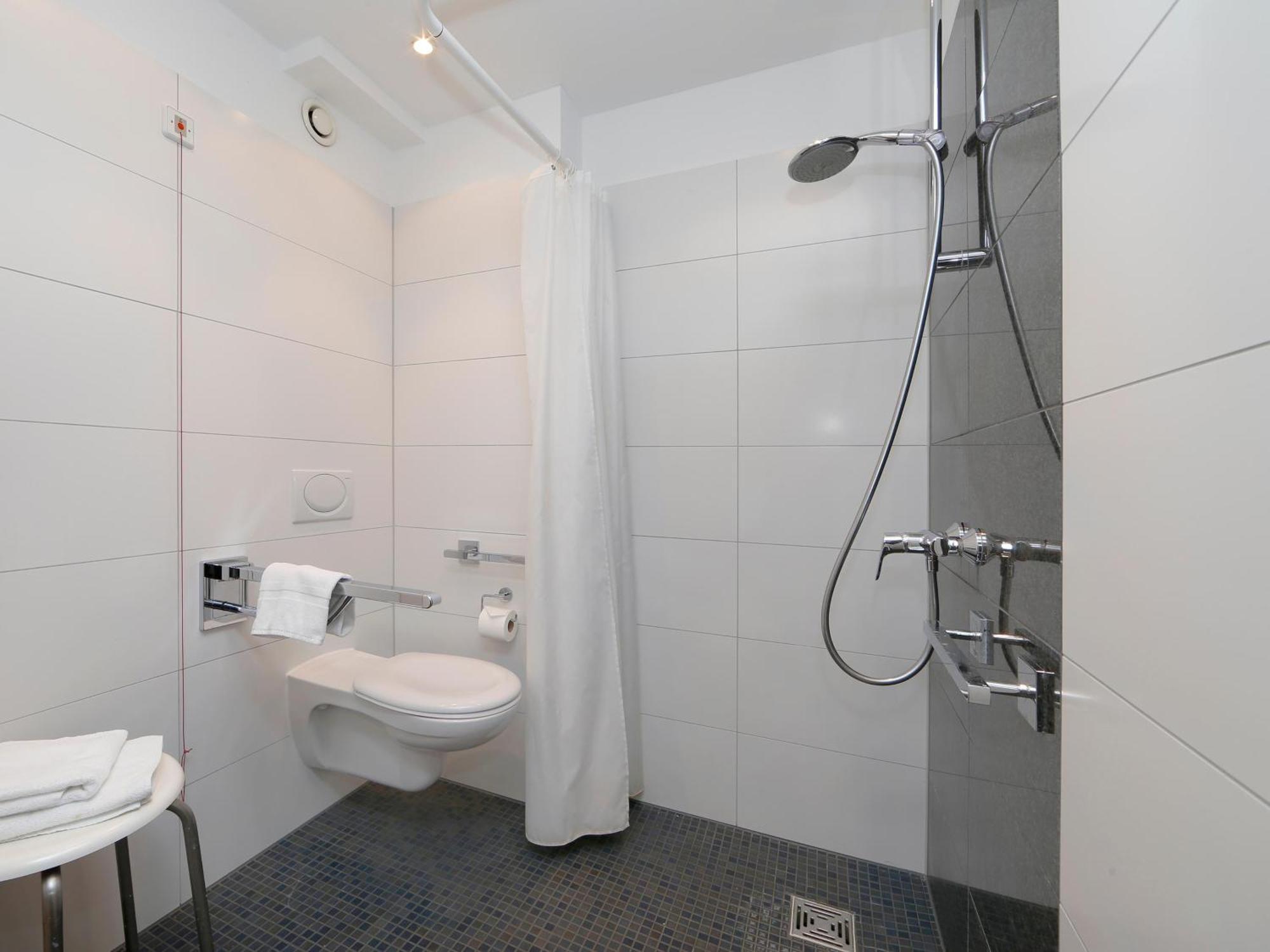 B&B Hotel Berlin-Dreilinden Kleinmachnow Exteriör bild