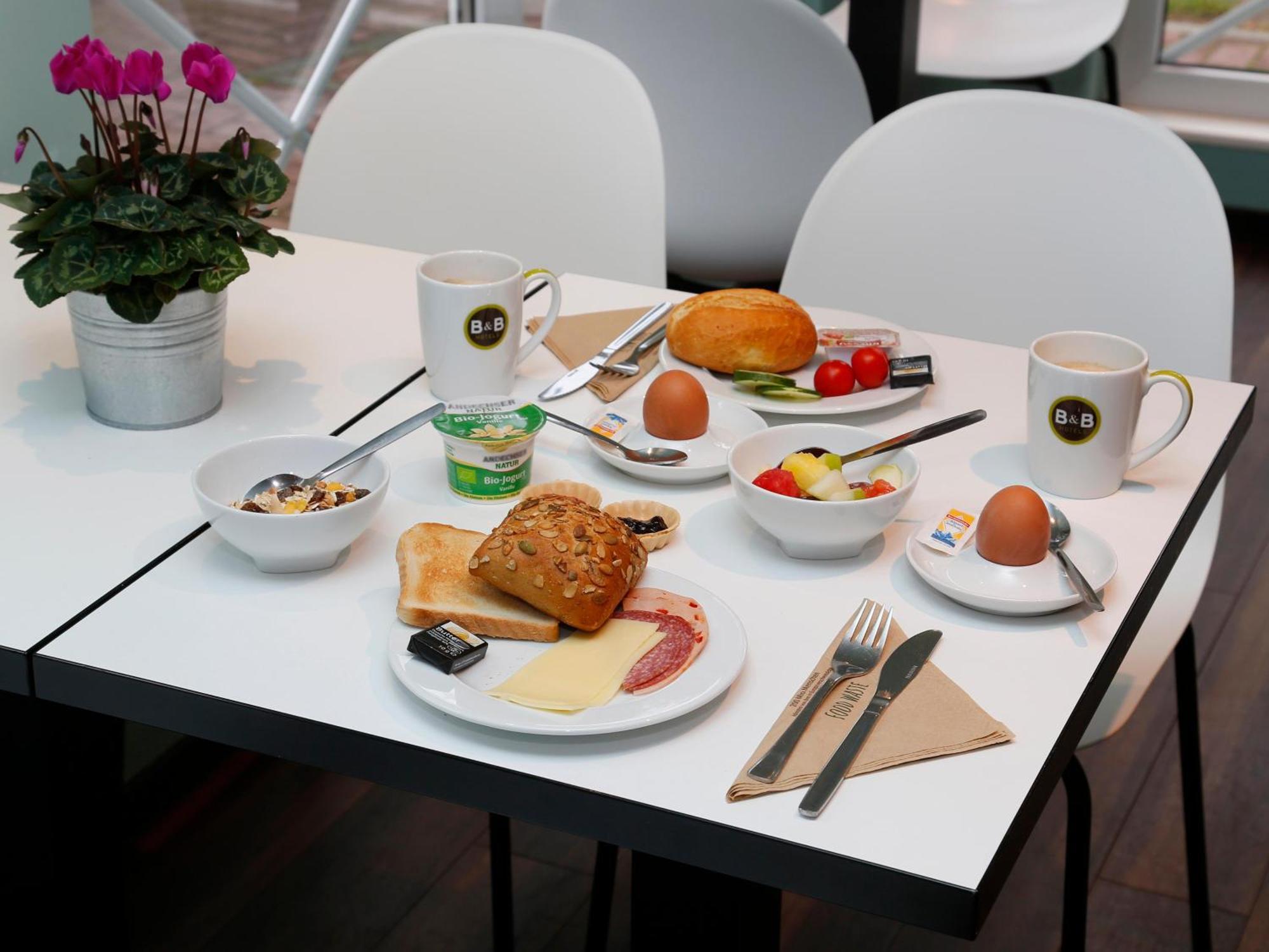 B&B Hotel Berlin-Dreilinden Kleinmachnow Exteriör bild