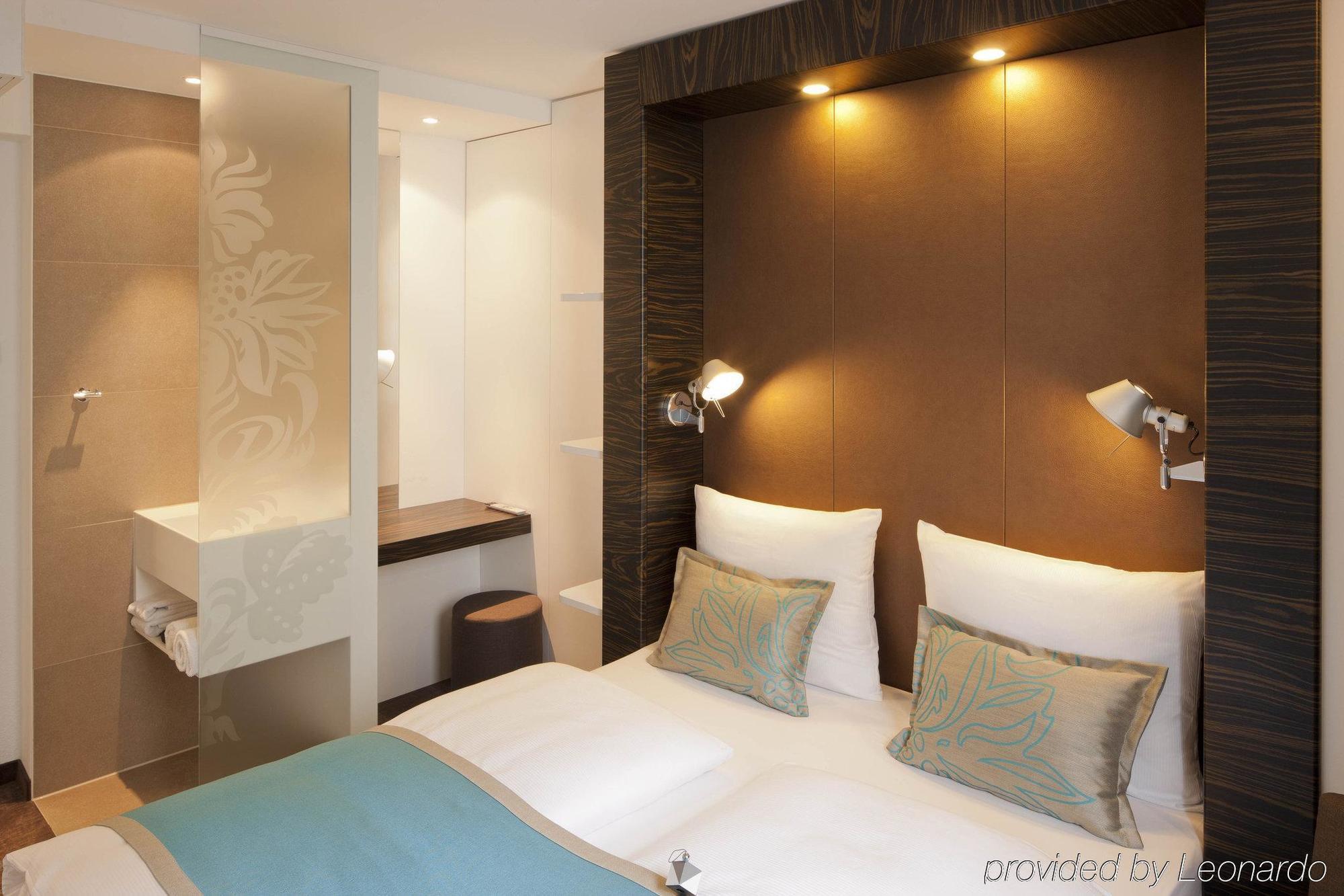 B&B Hotel Berlin-Dreilinden Kleinmachnow Exteriör bild